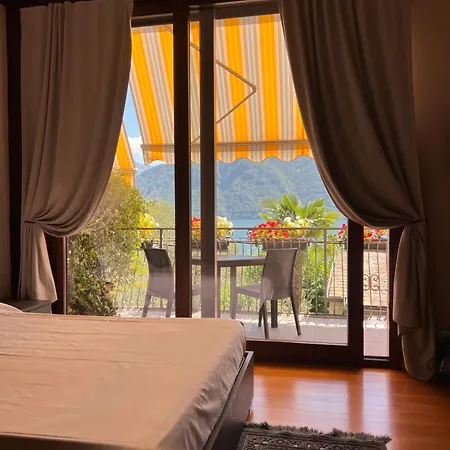 דירה Liza's Suite's - Room's With A View
